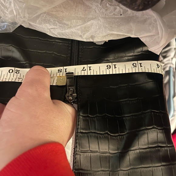 NEW AVENUE TALL BELLISIMO BOOT IN BLACK (WIDE WIDTH/ WIDE CALF) - Picture 9 of 9